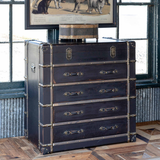 Traveler's Trunk With Drawers