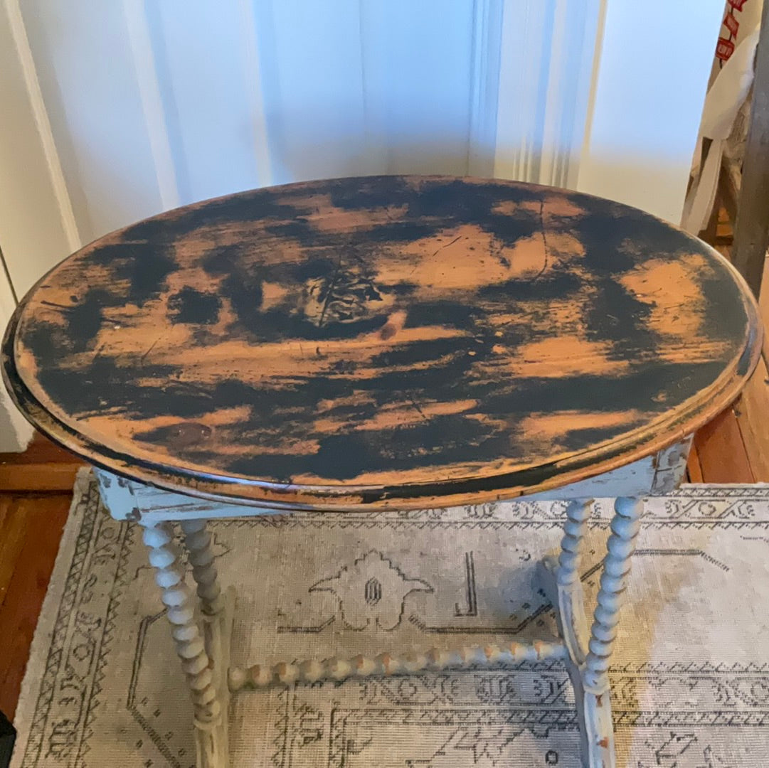 Vintage Shabby Chic Table
